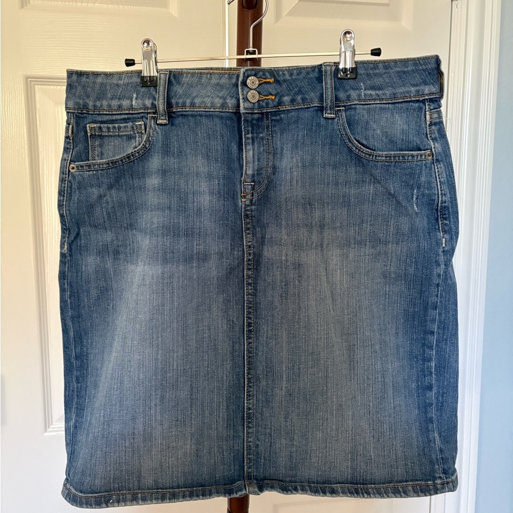 Old Navy Light Blue Denim Skirt